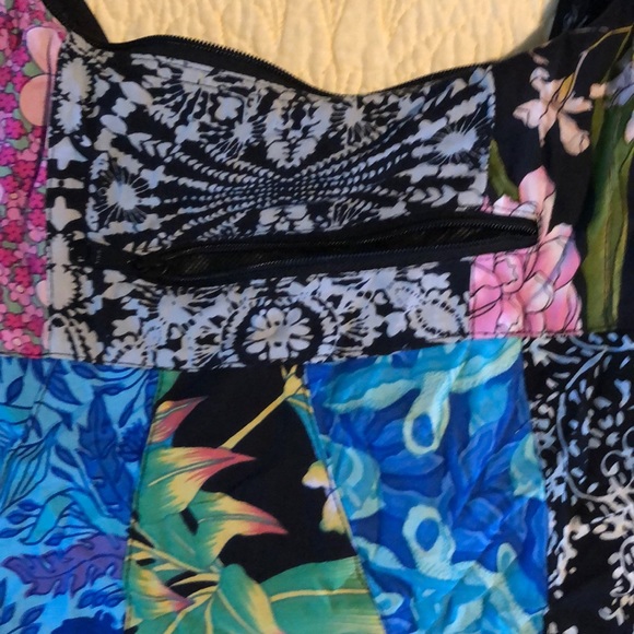 Bag - Picture 2 of 5